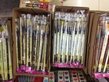 青花瓷毛筆0017_天津東風(fēng)文教用品_義烏國際商貿(mào)城三區(qū)_義烏購
